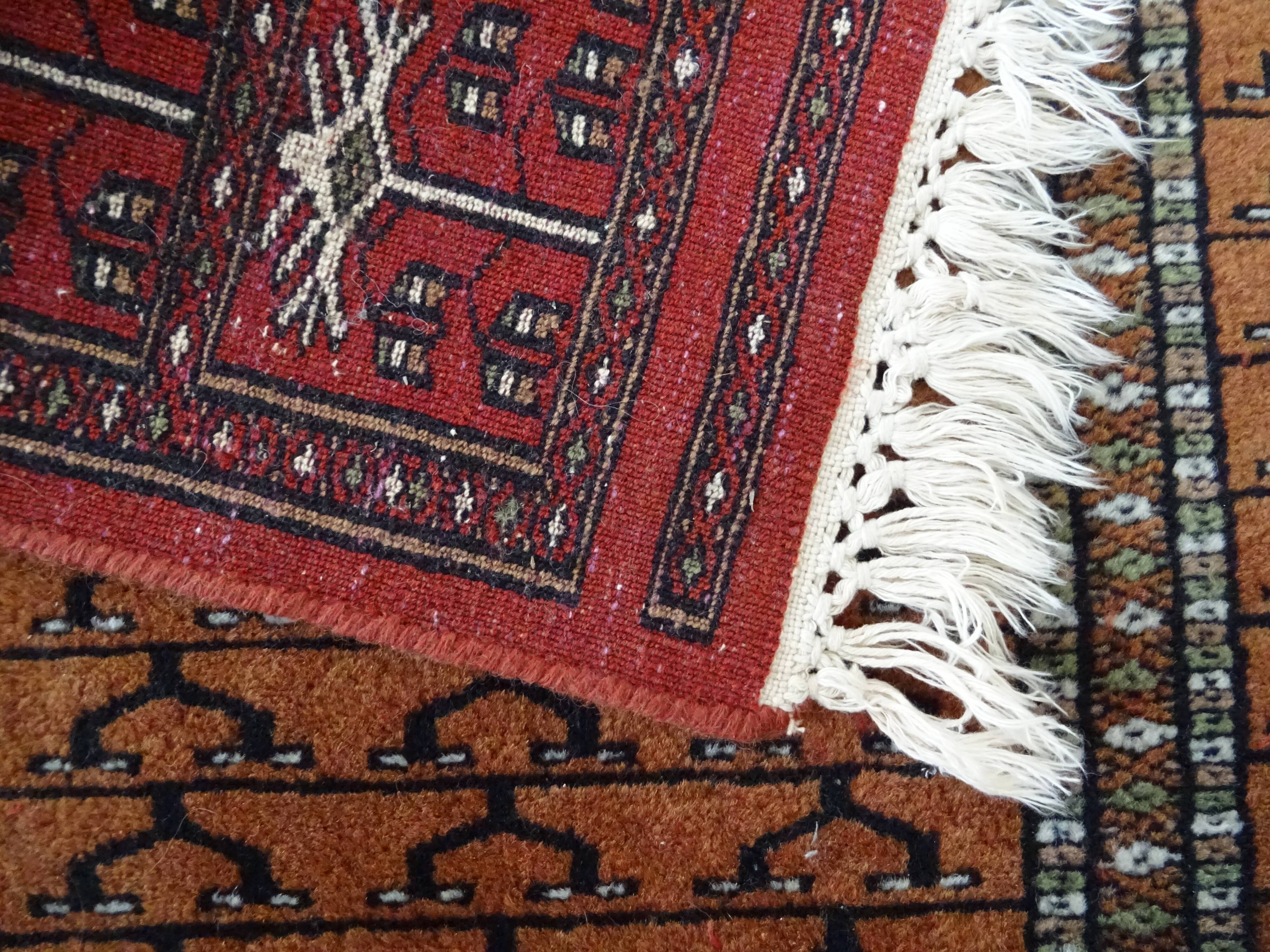 Handcrafted Oriental Bukhara rug 160 x 93 cm