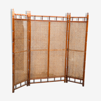 Canne walnut screen