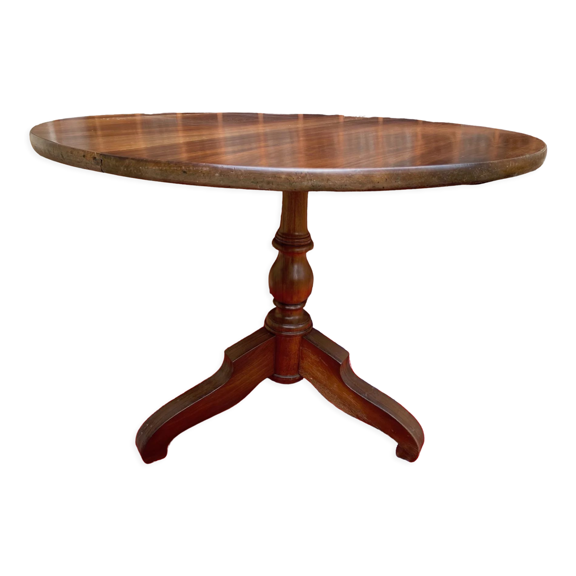 Tilting table