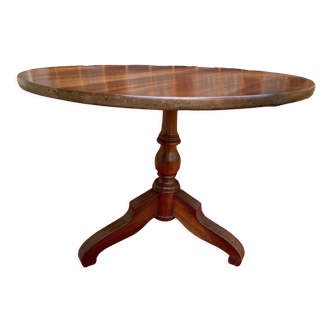 Tilting table