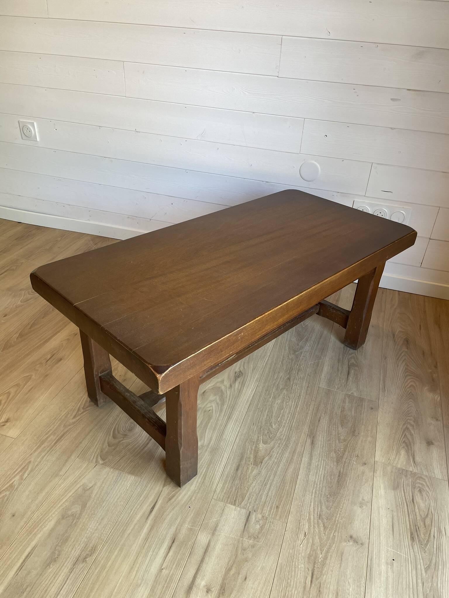 Grande table basse ancienne en bois massif - Esprit campagne chic