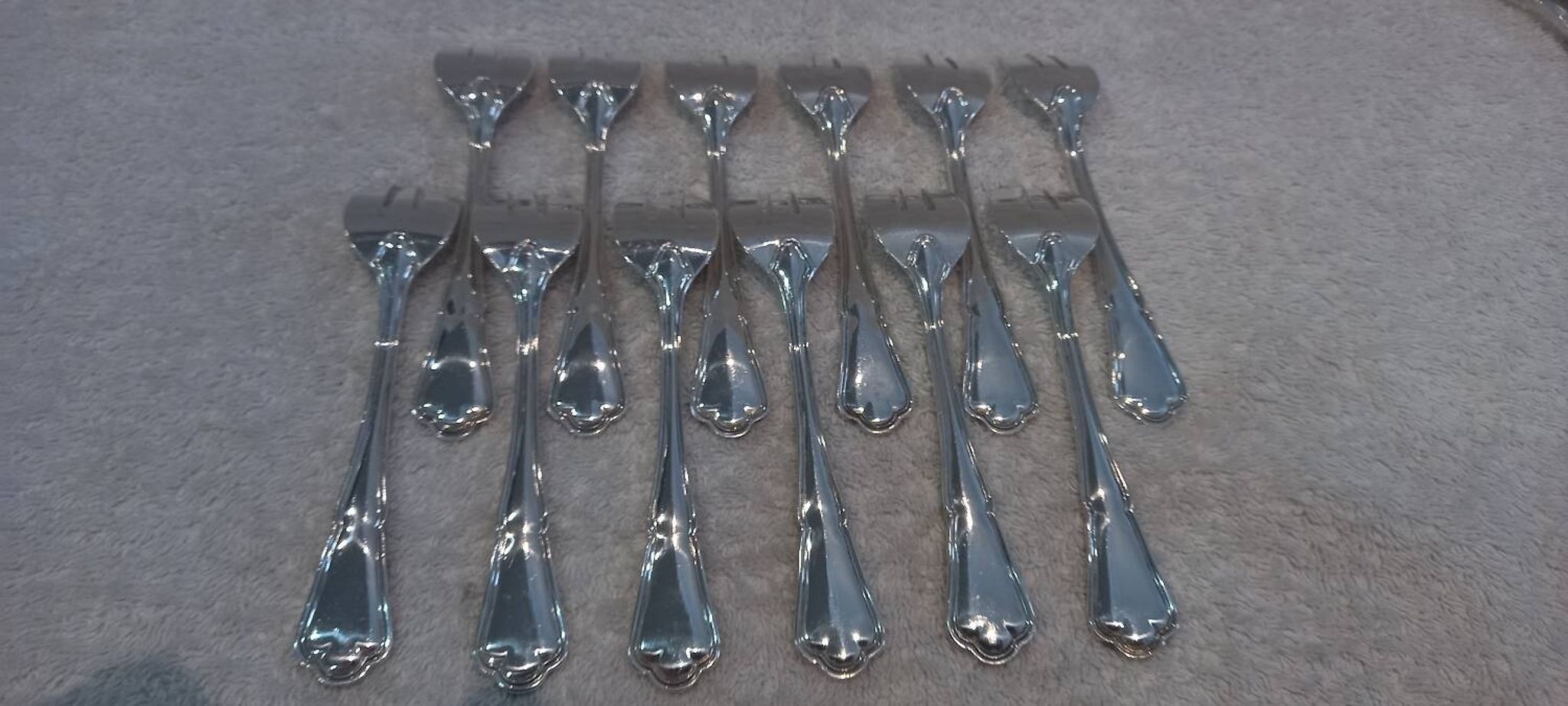 12 fourchettes à huitre métal argenté ercuis contours 13.3cm