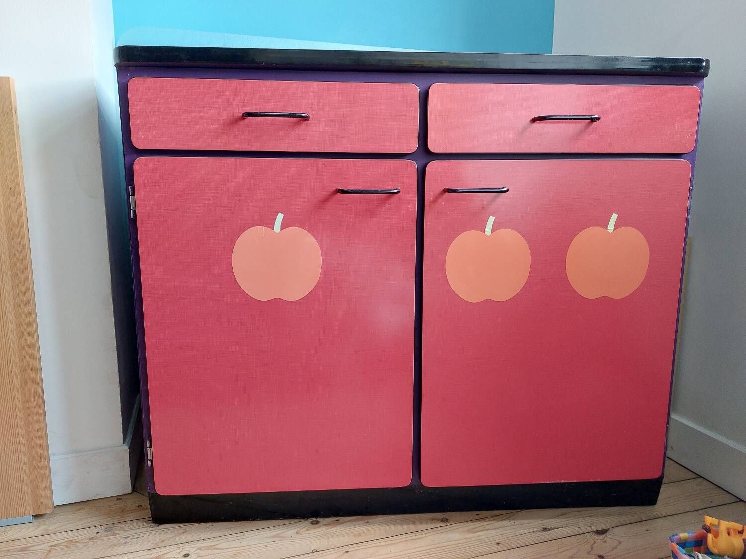Buffet formica rouge | Selency