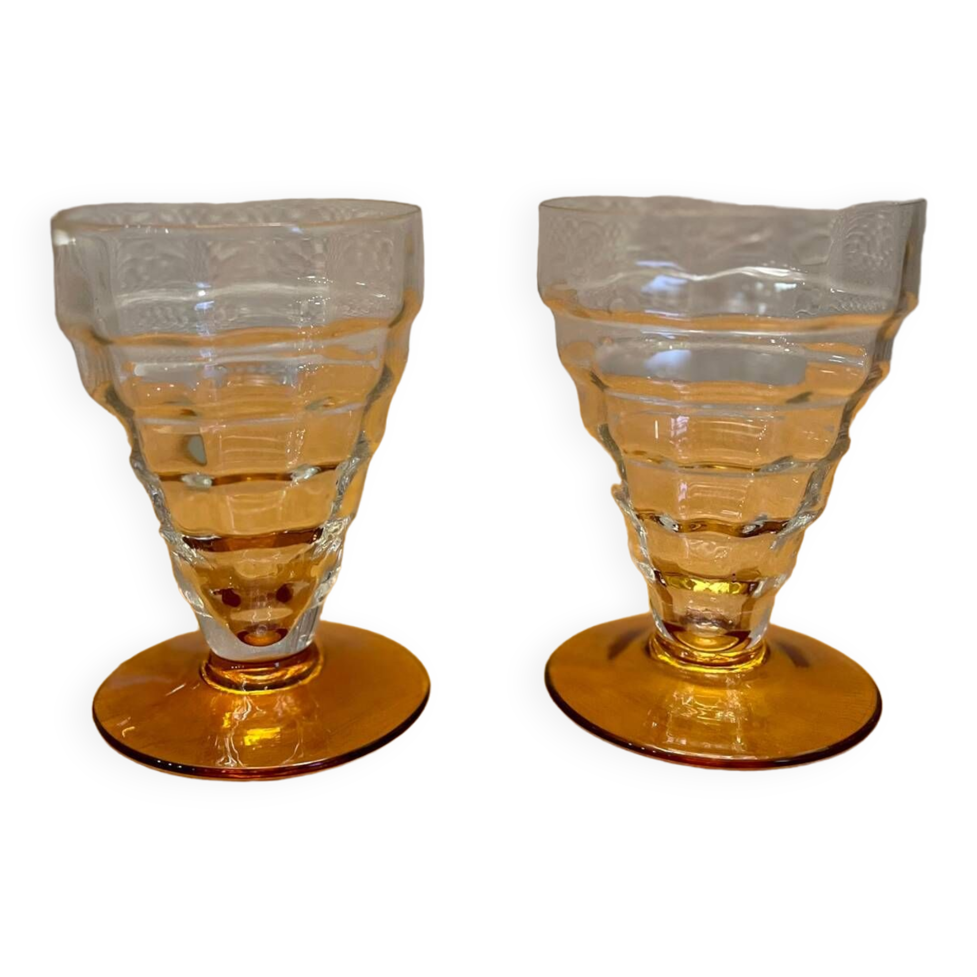 Set of 2 vintage Art Deco glasses