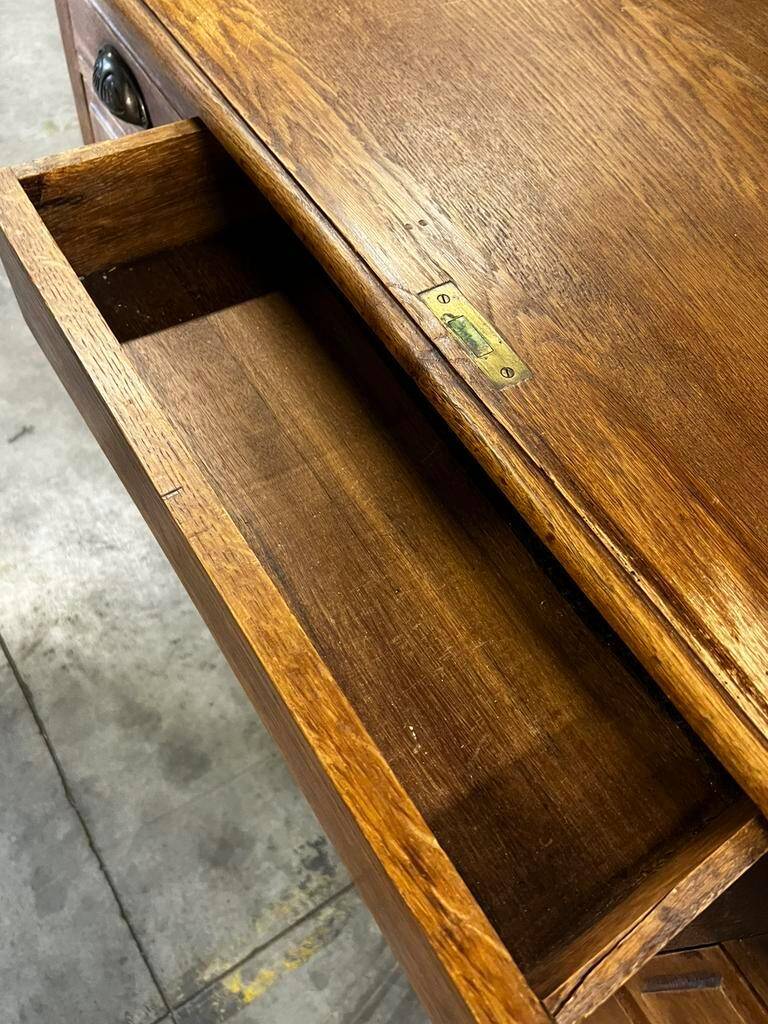 Vintage American wooden desk / desk with roll-up door