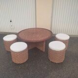 Table basse et 4 tabourets