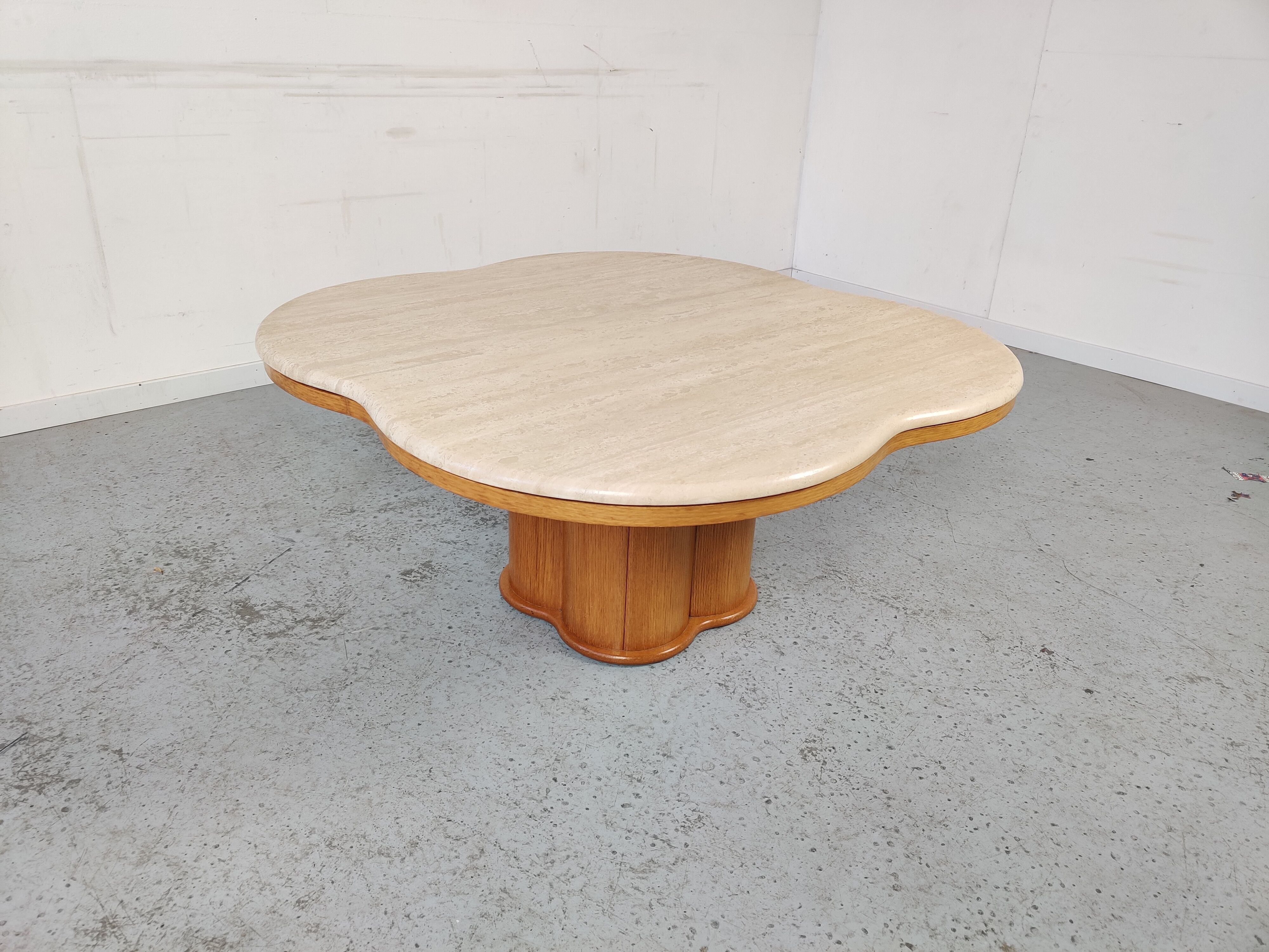 Vintage "cloud" coffee table in travertine, 80s