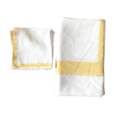 Vintage rectangular tablecloth 145 X 190 and assorted towels