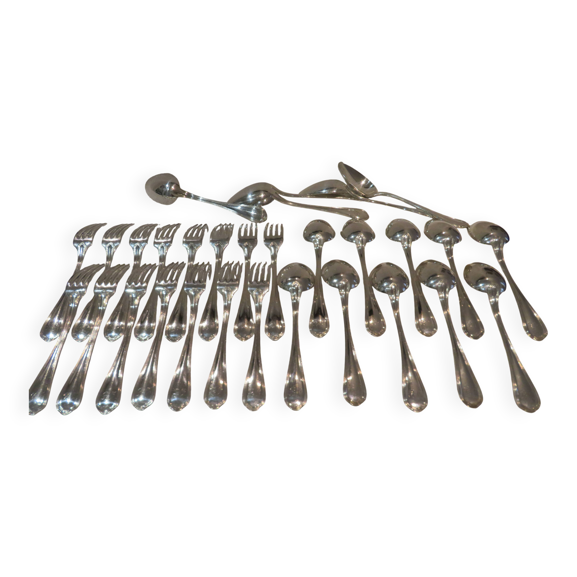 15 Christofle Spatours engraved RV 21.8cm table cutlery 30p early 20th century