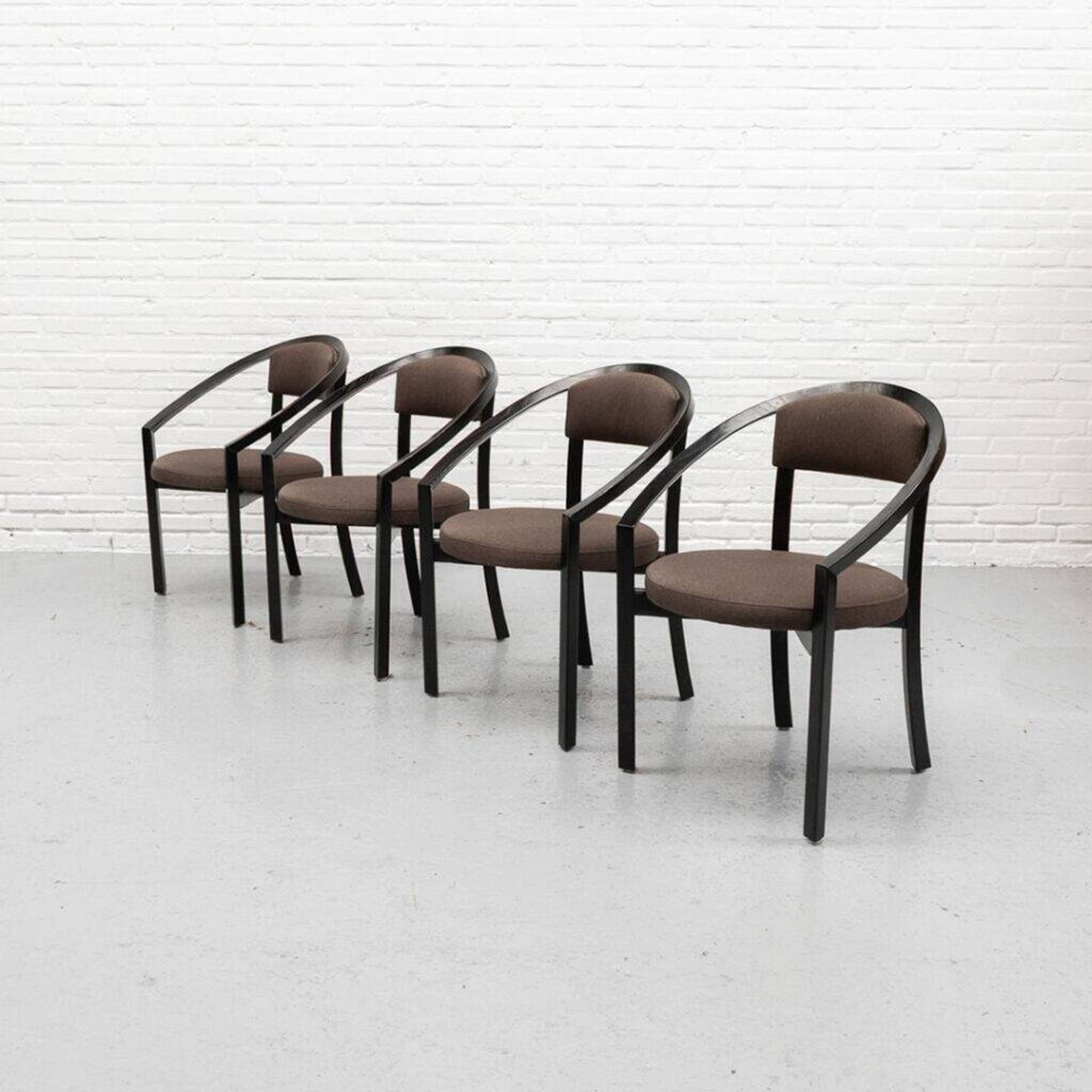 Set of 4 Rosenthal Nostro dining chairs