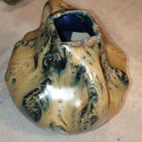 Vase with vintage handles
