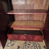 Flaming mahogany cabinet of the nineteenth century