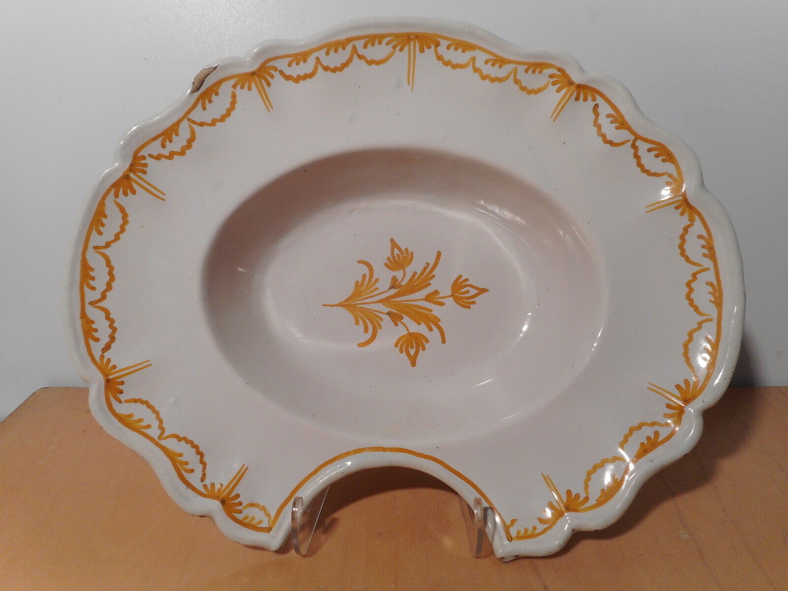 Old beard dish in faience of the south of the France 18 century in yellow camaieu