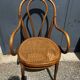 Fauteuil Thonet bois courbé et cannage – modèle bistrot