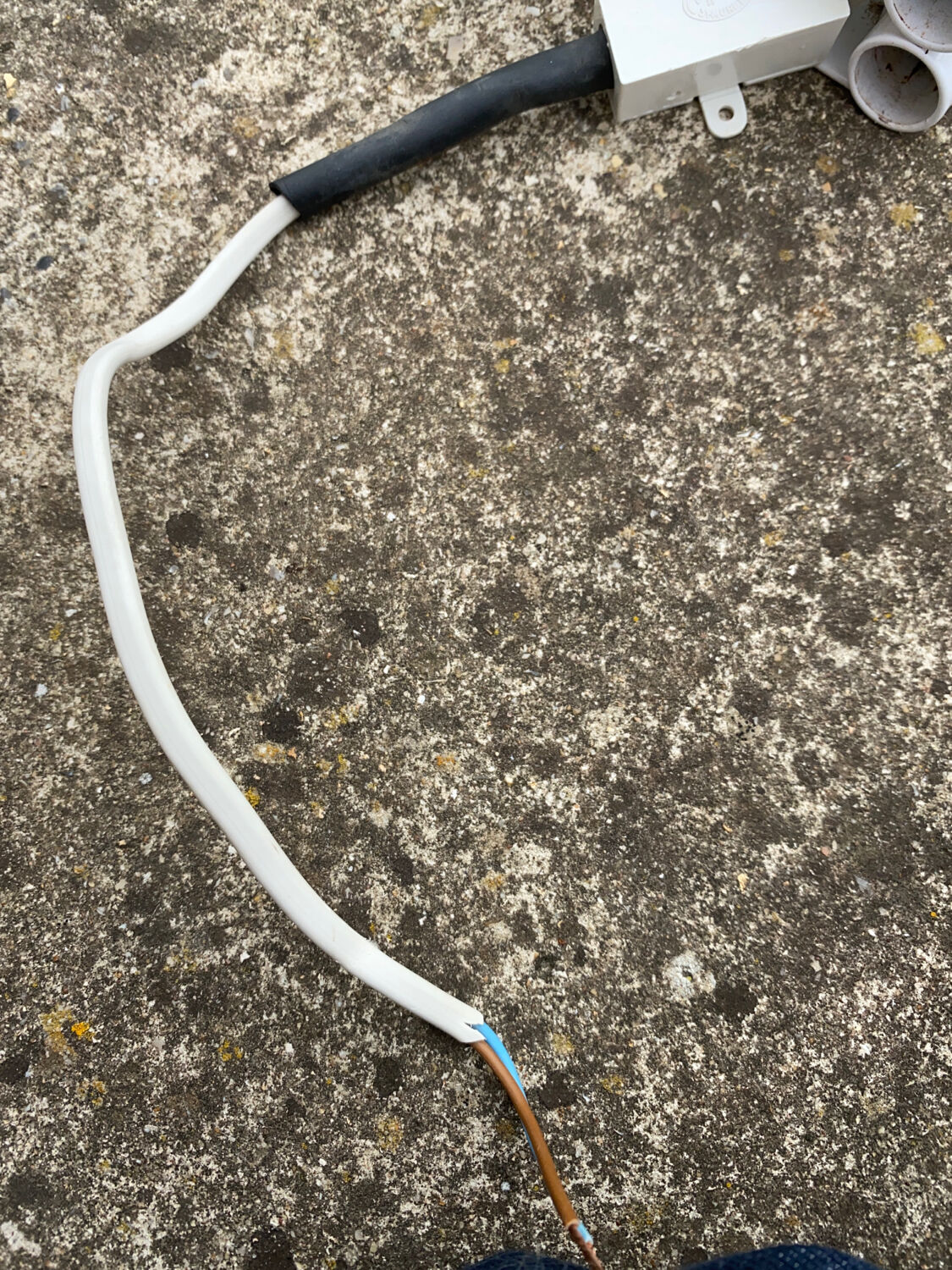 Pair of white and opaline metal wall lights