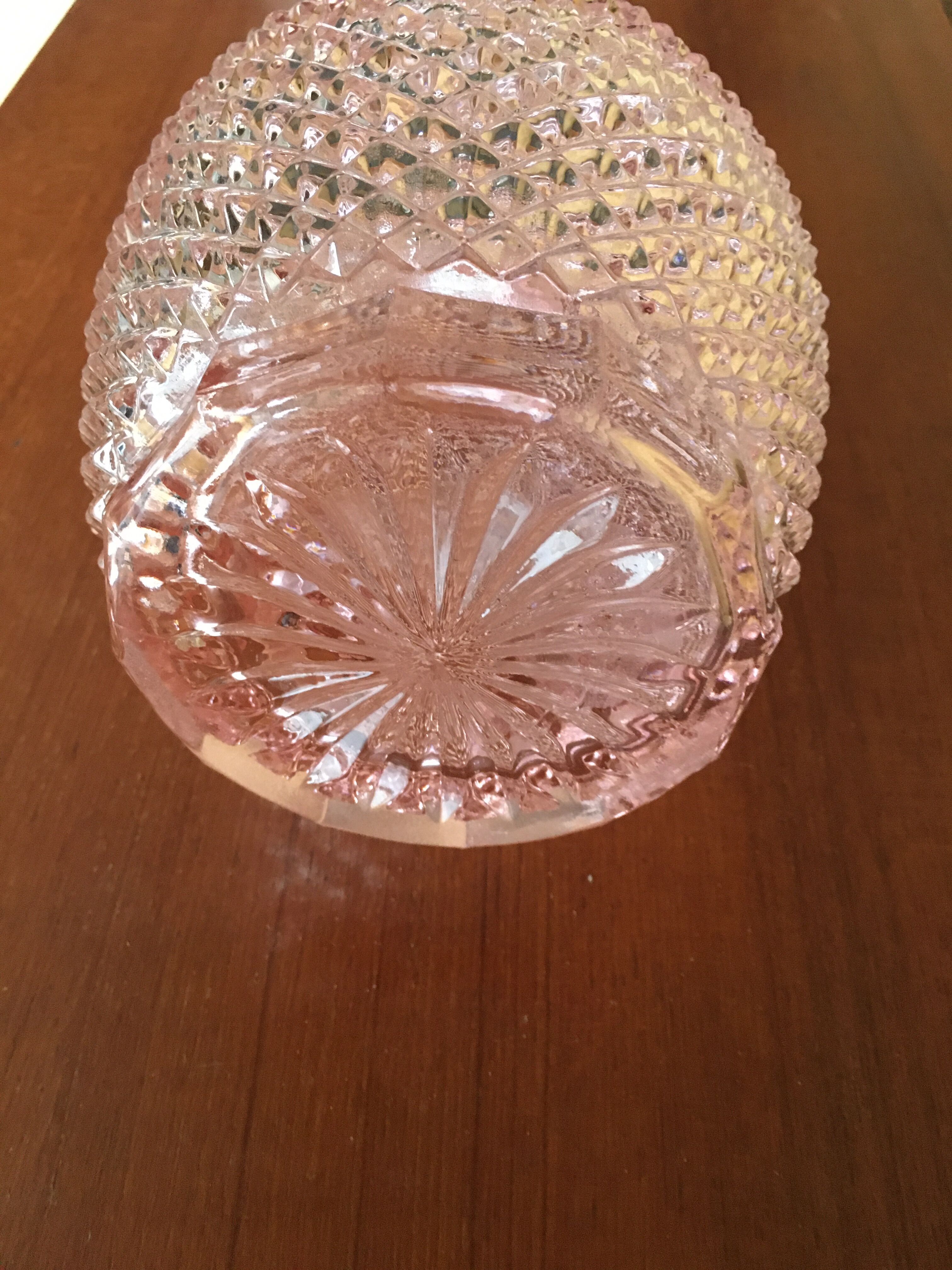 Diamond tip carafe