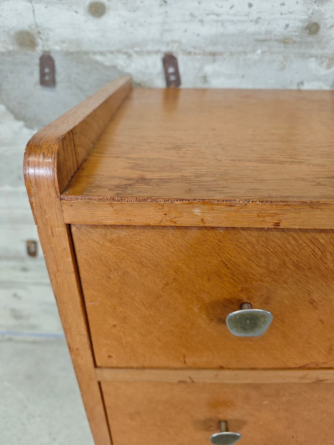 Commode vintage
