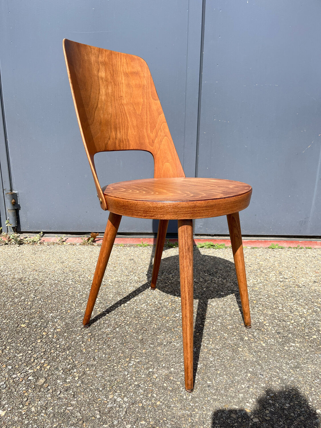 Pair of Mondor chairs by Baumann