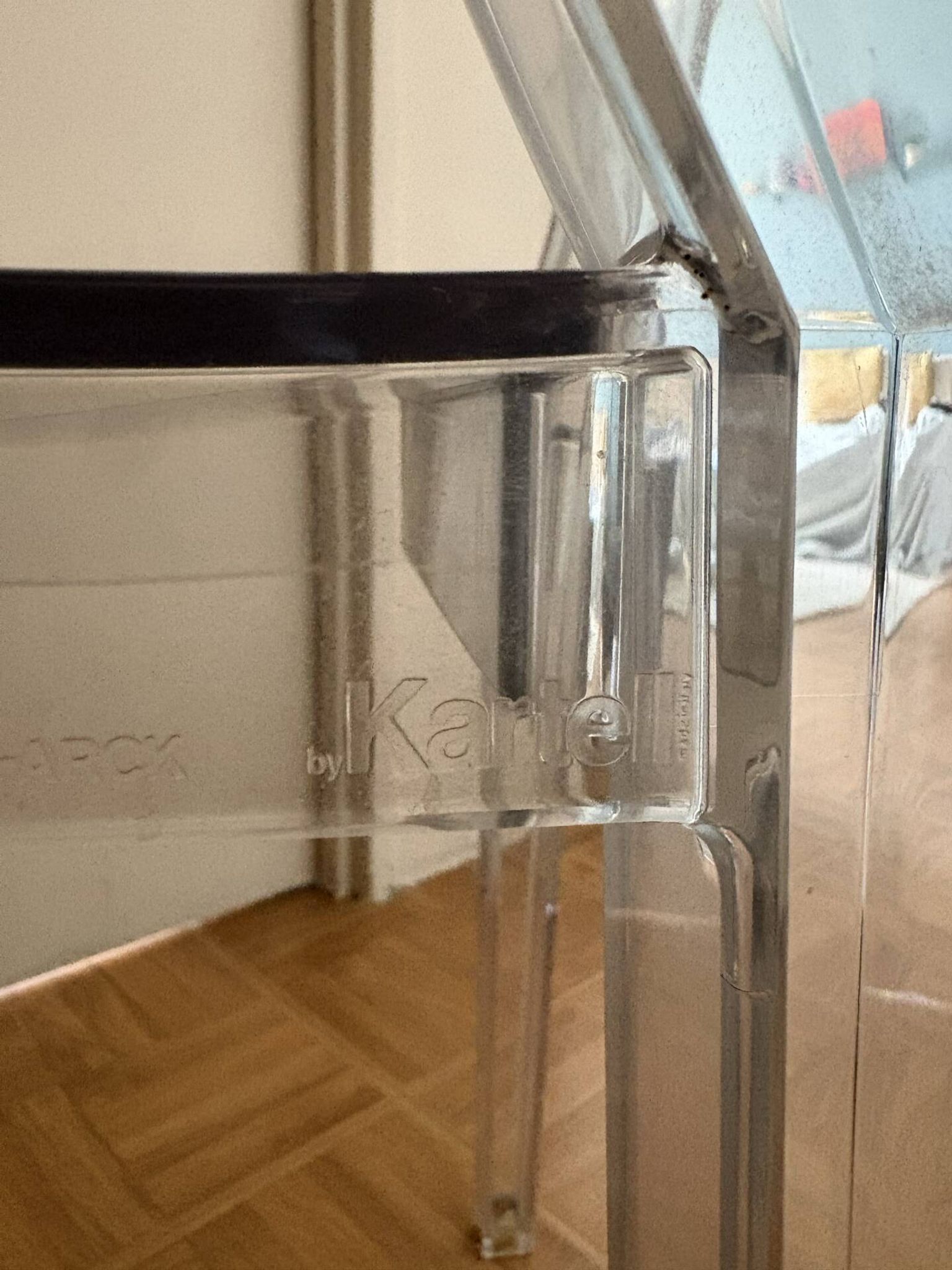 Chaise Louis Ghost cristal Kartell