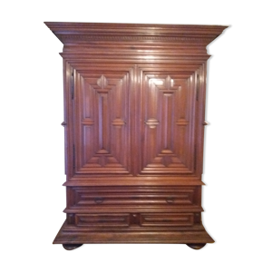 Armoire bordelaise
