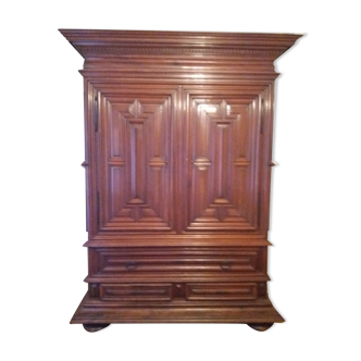 Armoire bordelaise