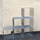 Adjustable shelves Pantonova Wire of Verner Panton