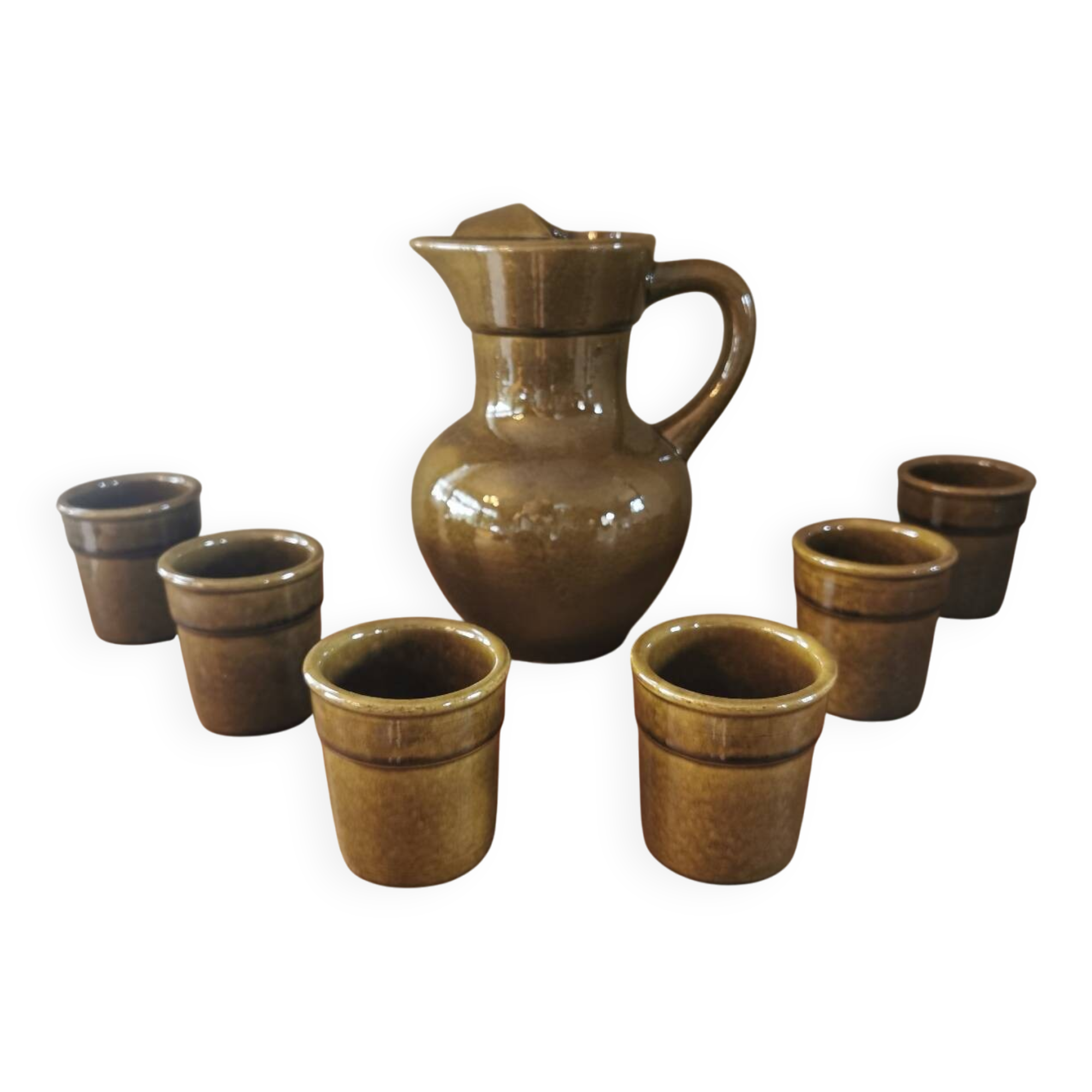 Vintage ceramic pitcher and 6 cups