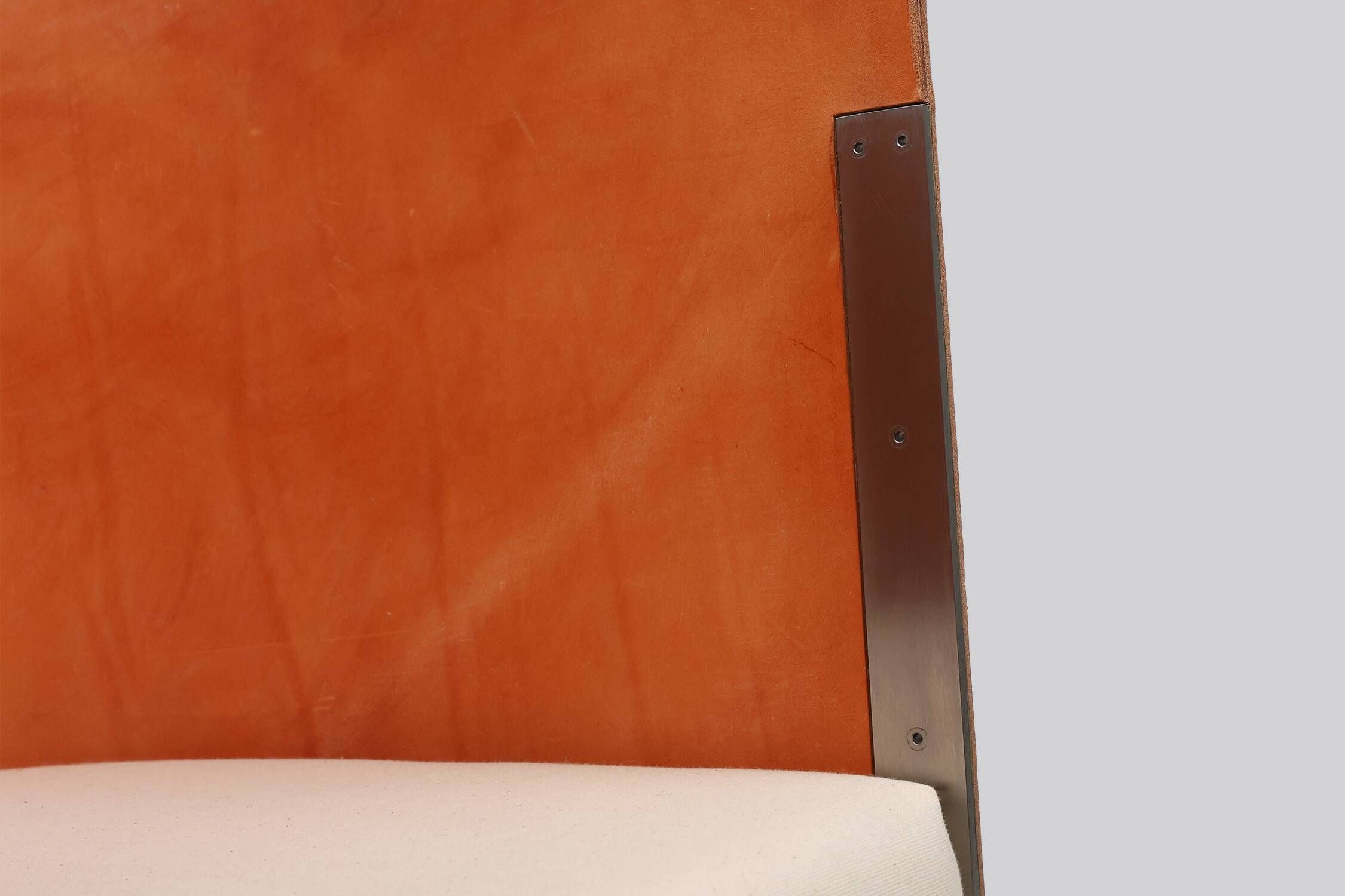 Maarten van Severen S88 easy chair in saddle leather and steel, Belgium 198