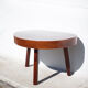 Table basse bois, table tripode, table bois épais, table de salon, brutaliste, design, meuble