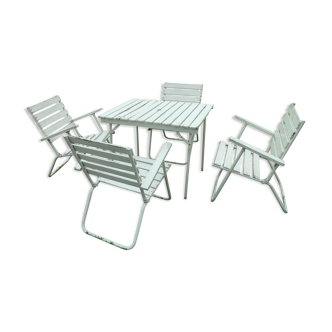 Salon de jardin avec 4 fauteuils en bois blanc