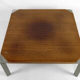 Table basse en noyer et aluminium, par Osvaldo Borsani pour Tecno, Italie, Circa 1970