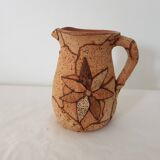 Terracotta and cork pitcher with floral motif - Signed (Signature to be identified)
