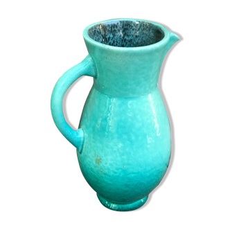 Green earthenware water pot