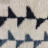 Moroccan berbere carpet 294x100cm