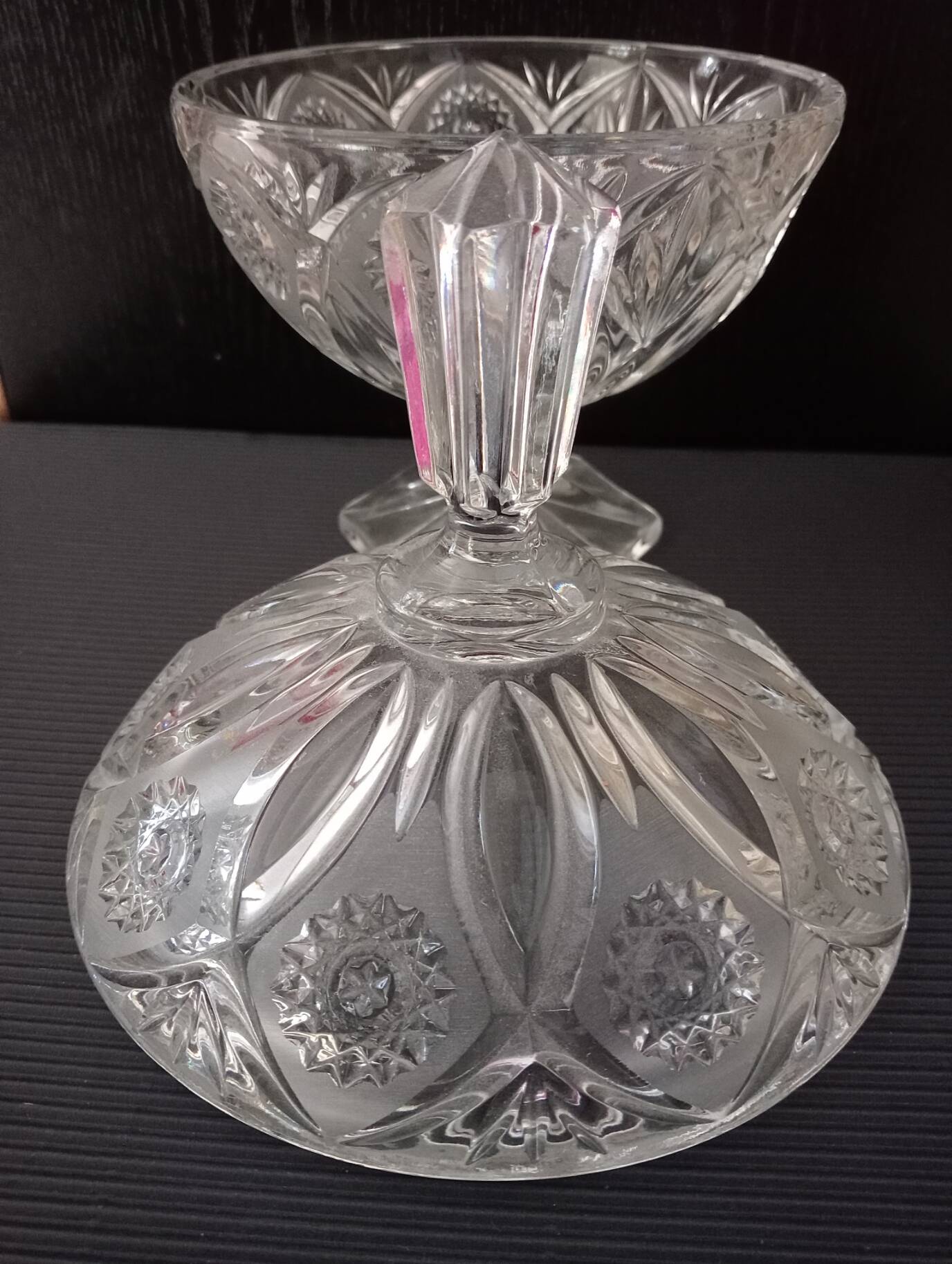 Cut crystal bonbonnière