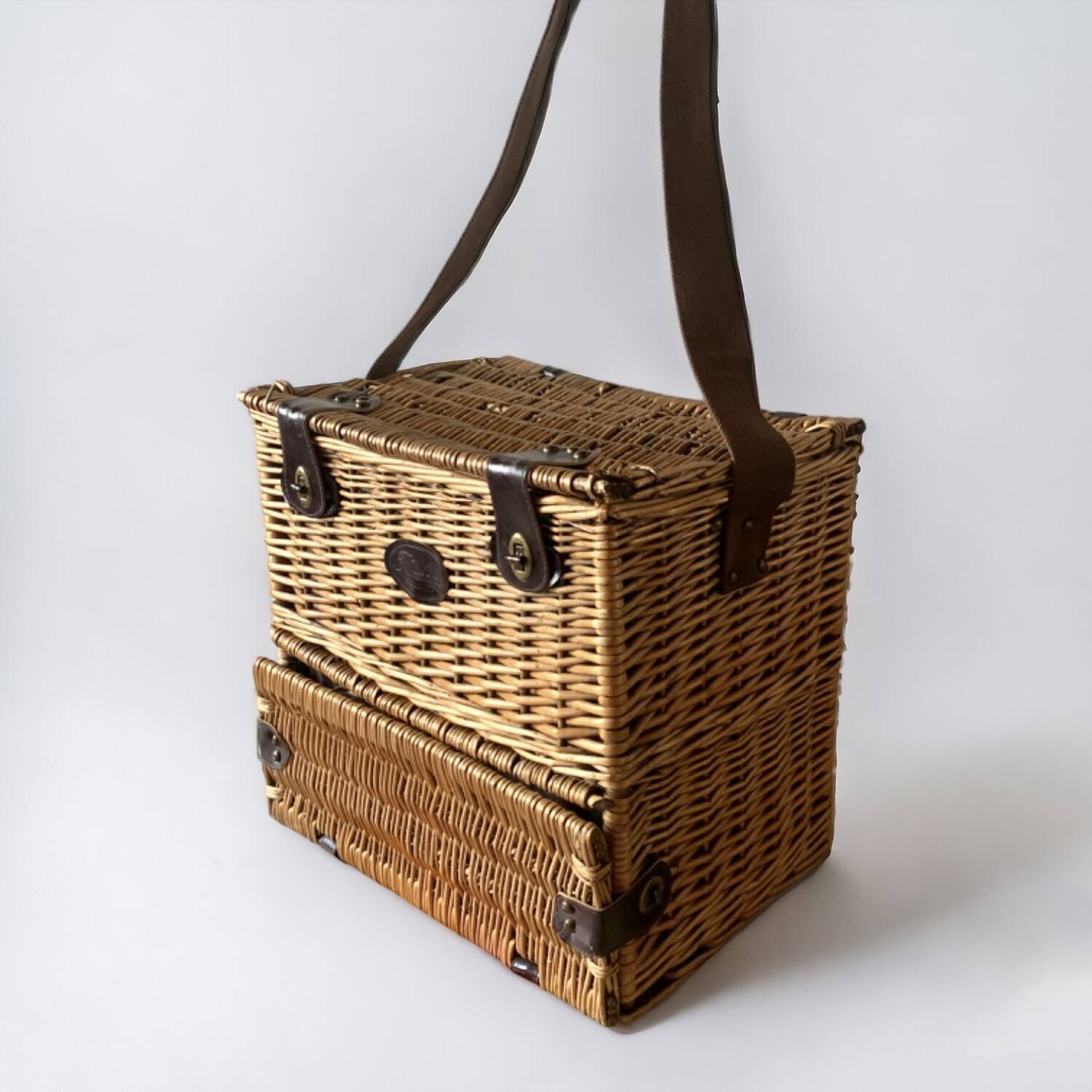 Vintage Flamingo Wicker Picnic Basket