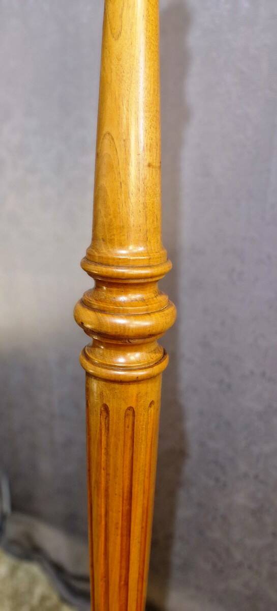 Cherry wood floor lamp from the 20th century.