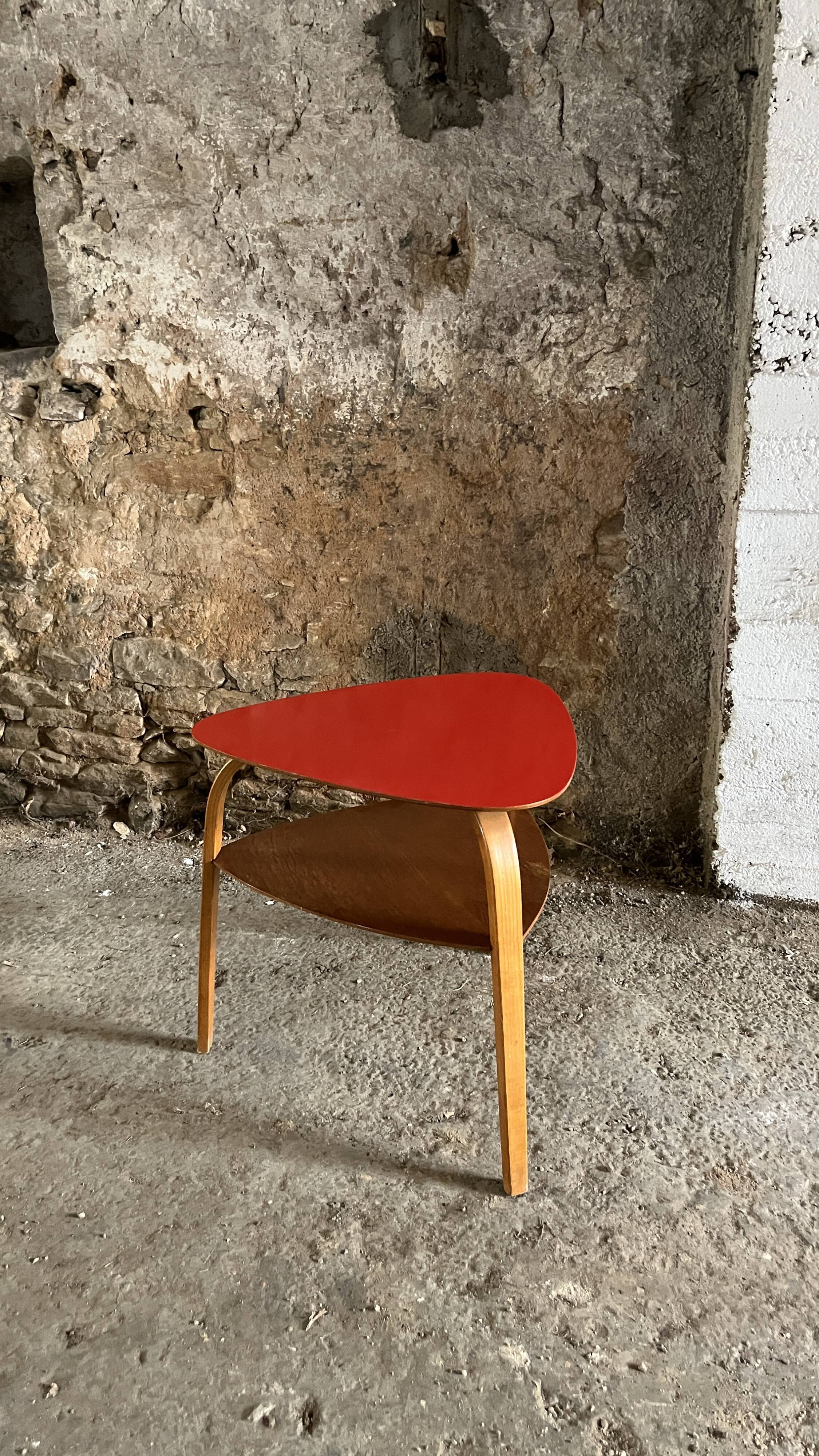 Bow Hood Table - Hugues Steiner