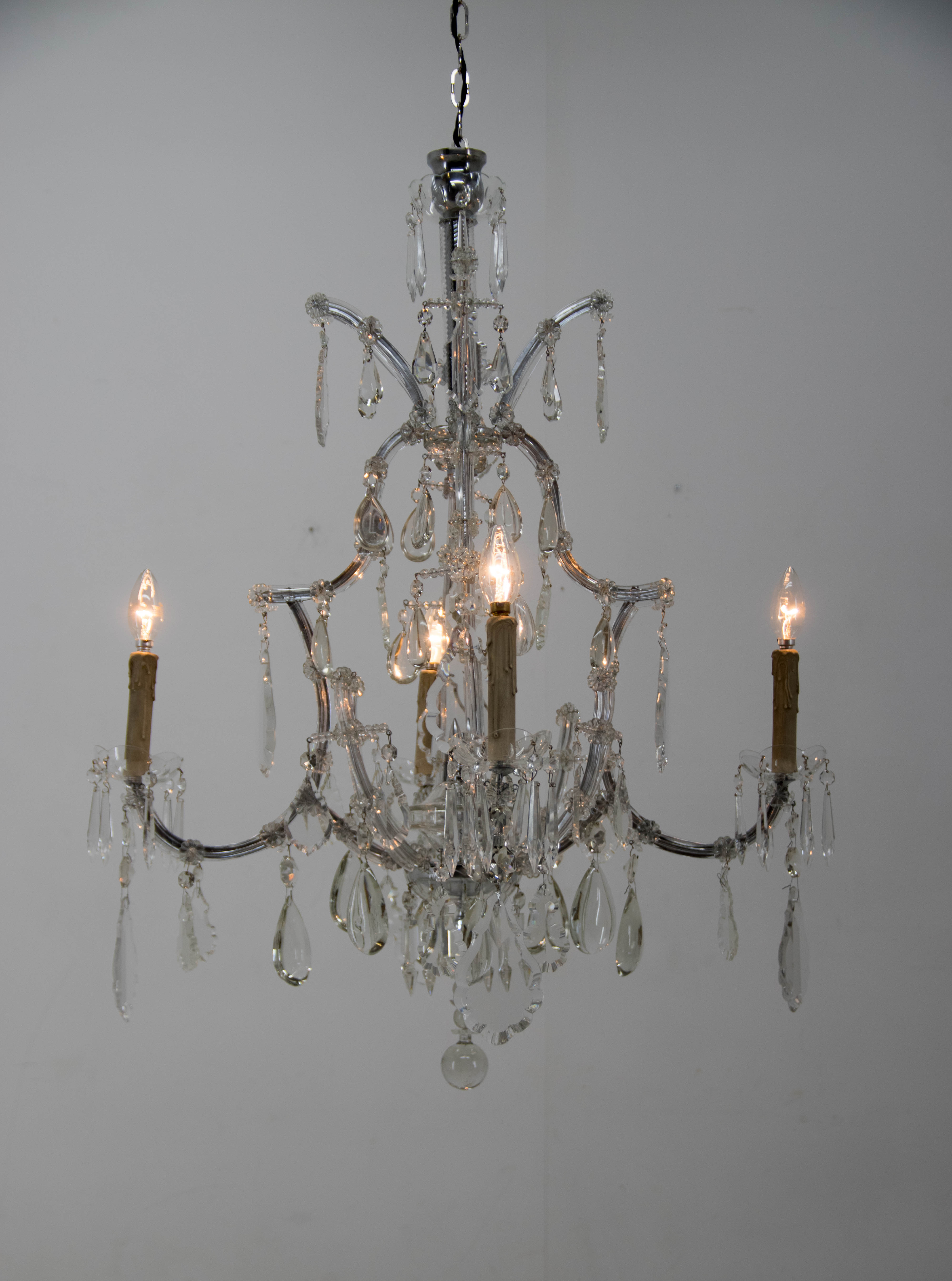 Maria Theresa Crystal Chandelier, 1900s