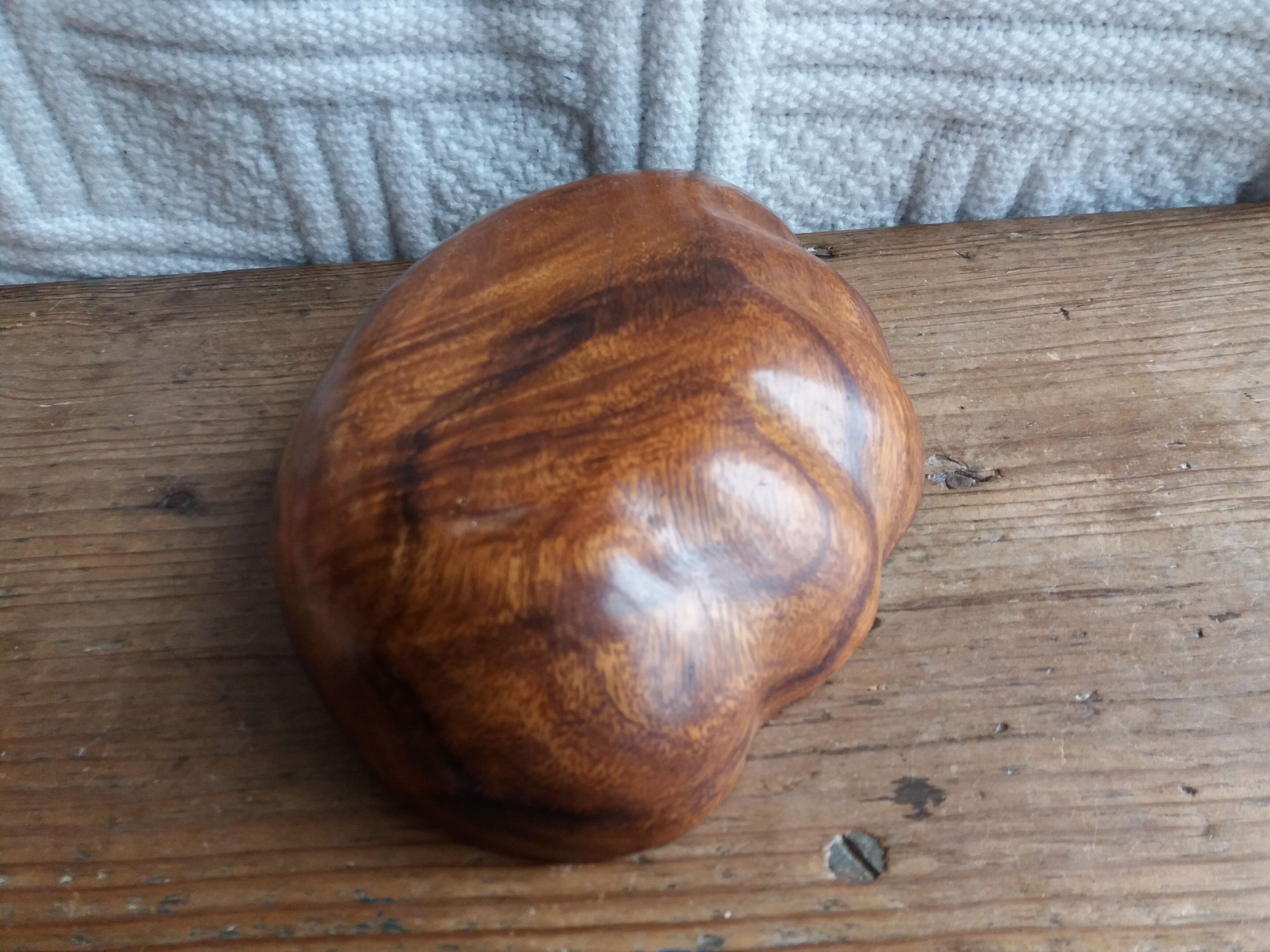 Wooden empty pocket