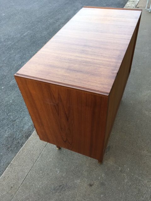 Commode vintage