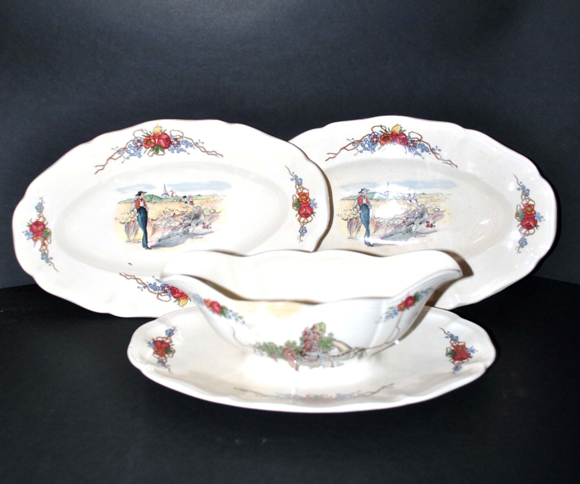 Set of 2 raviers and 1 Obernai saucière in earthenware of Sarreguemines - Décor of Loux