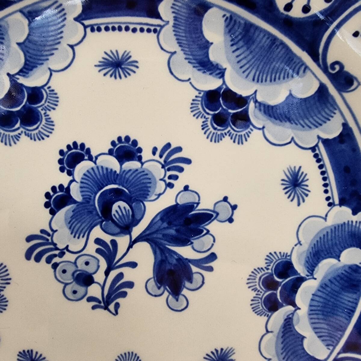 Dutch ceramic Wall Plate by The Porceleyne Fles, From 1978