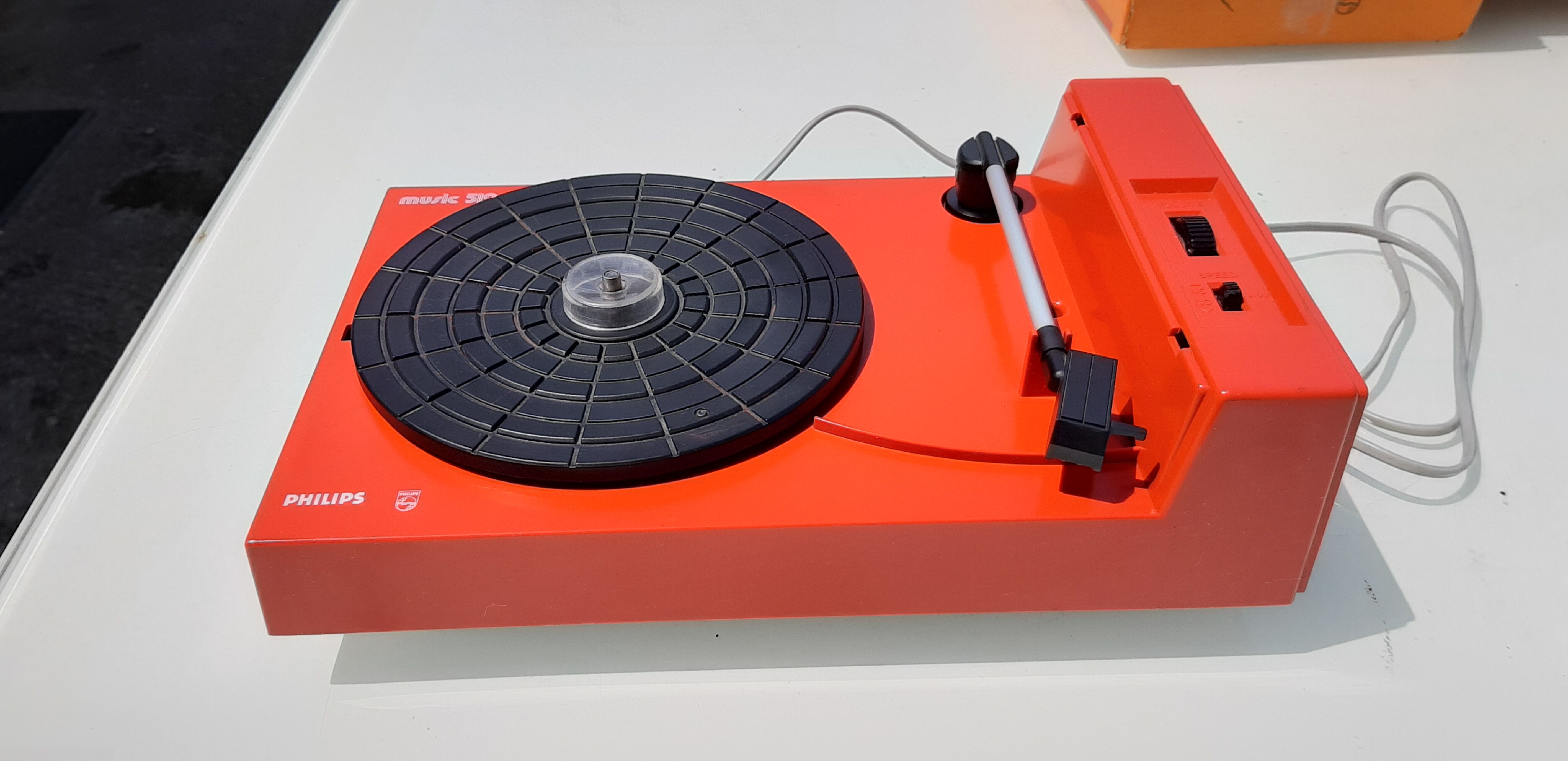 Vintage record player Philips music 5120