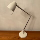 Articulated design desk lamp