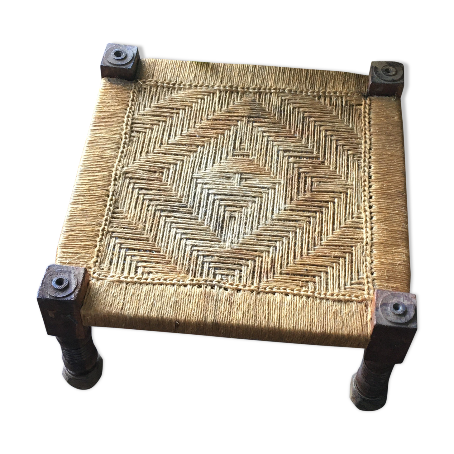 Balinese low seated furniture in solid wood and braided rope