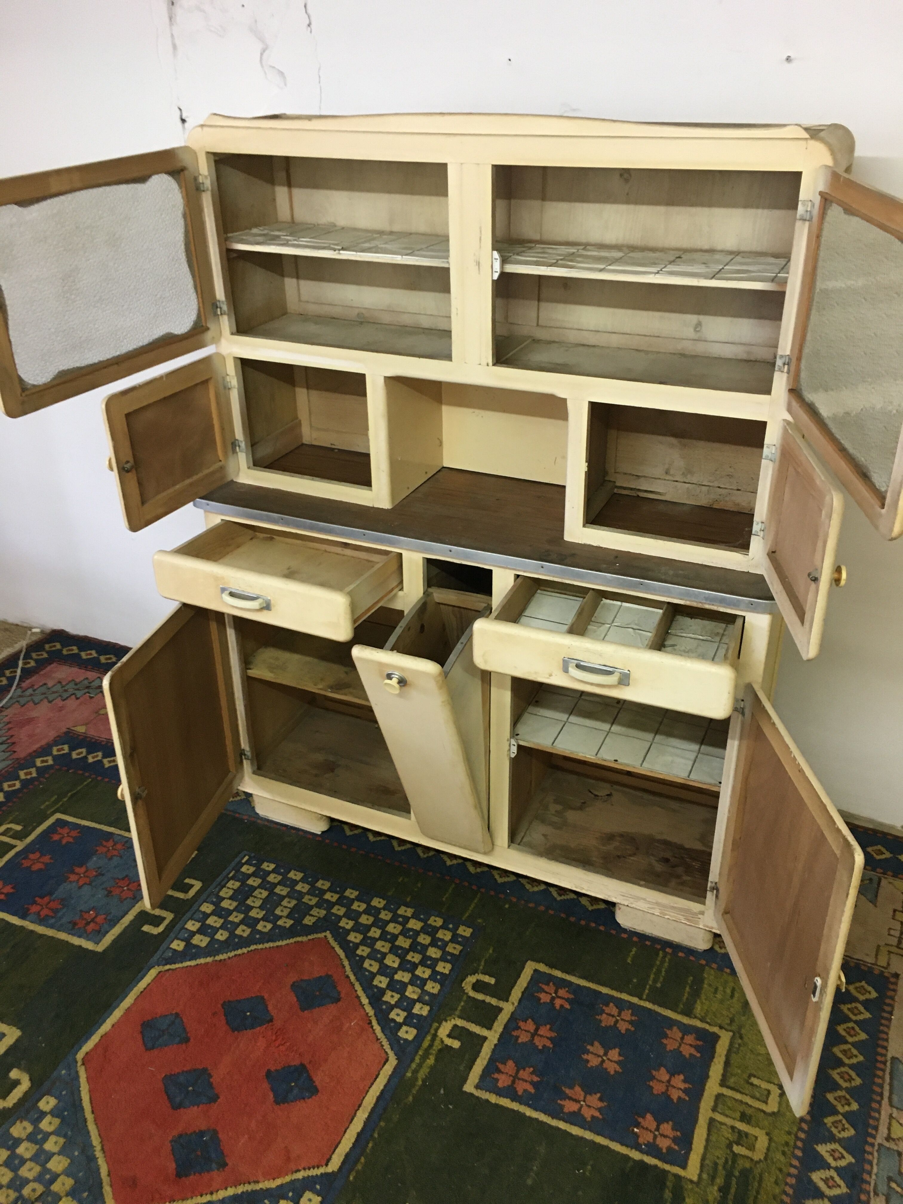 Mado Vintage Buffet in Its Makeover Juice