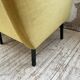 Paire de chauffeuses fauteuils vintage velours jaune