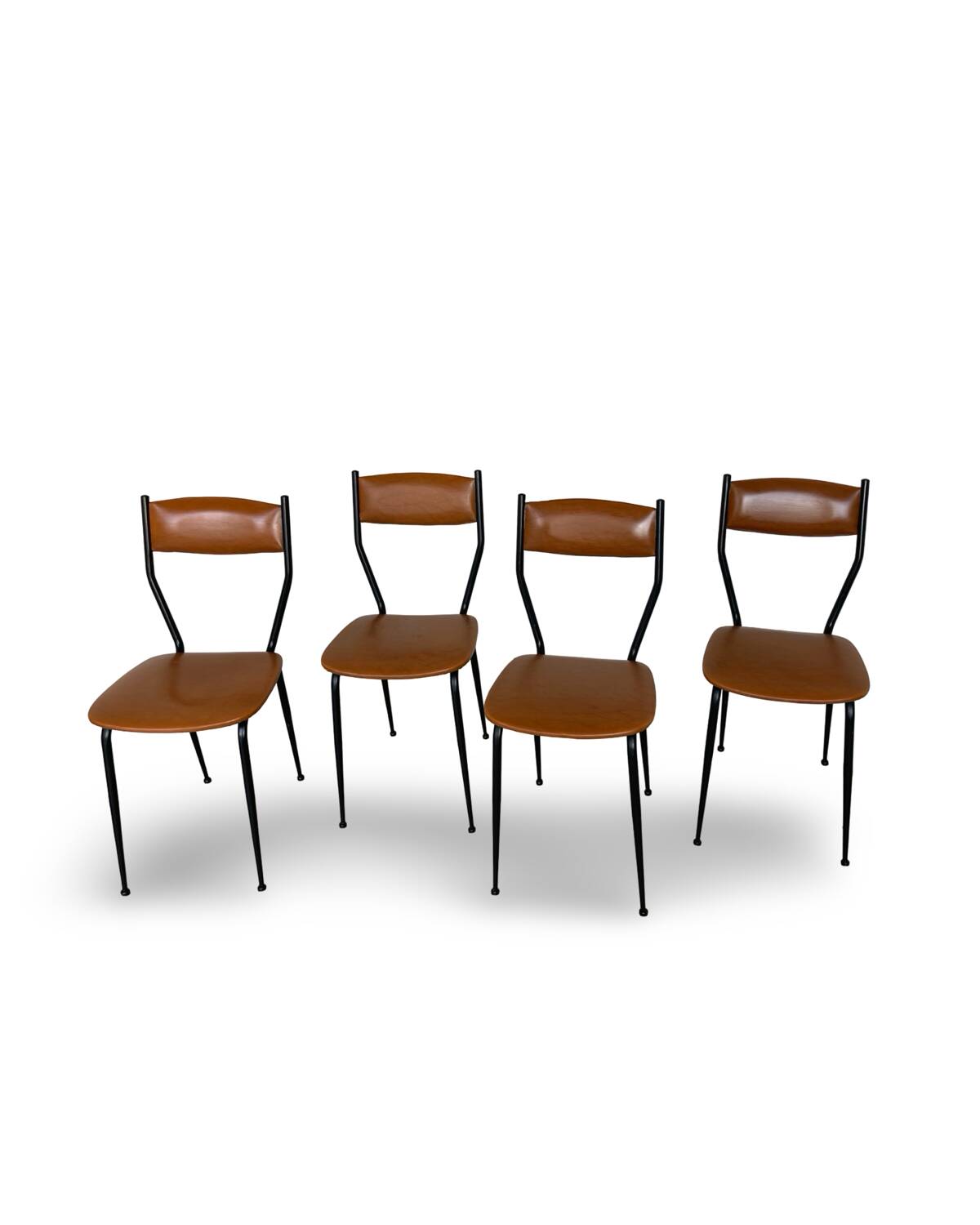 Chaises italiennes du milieu du siècle, années 1960.