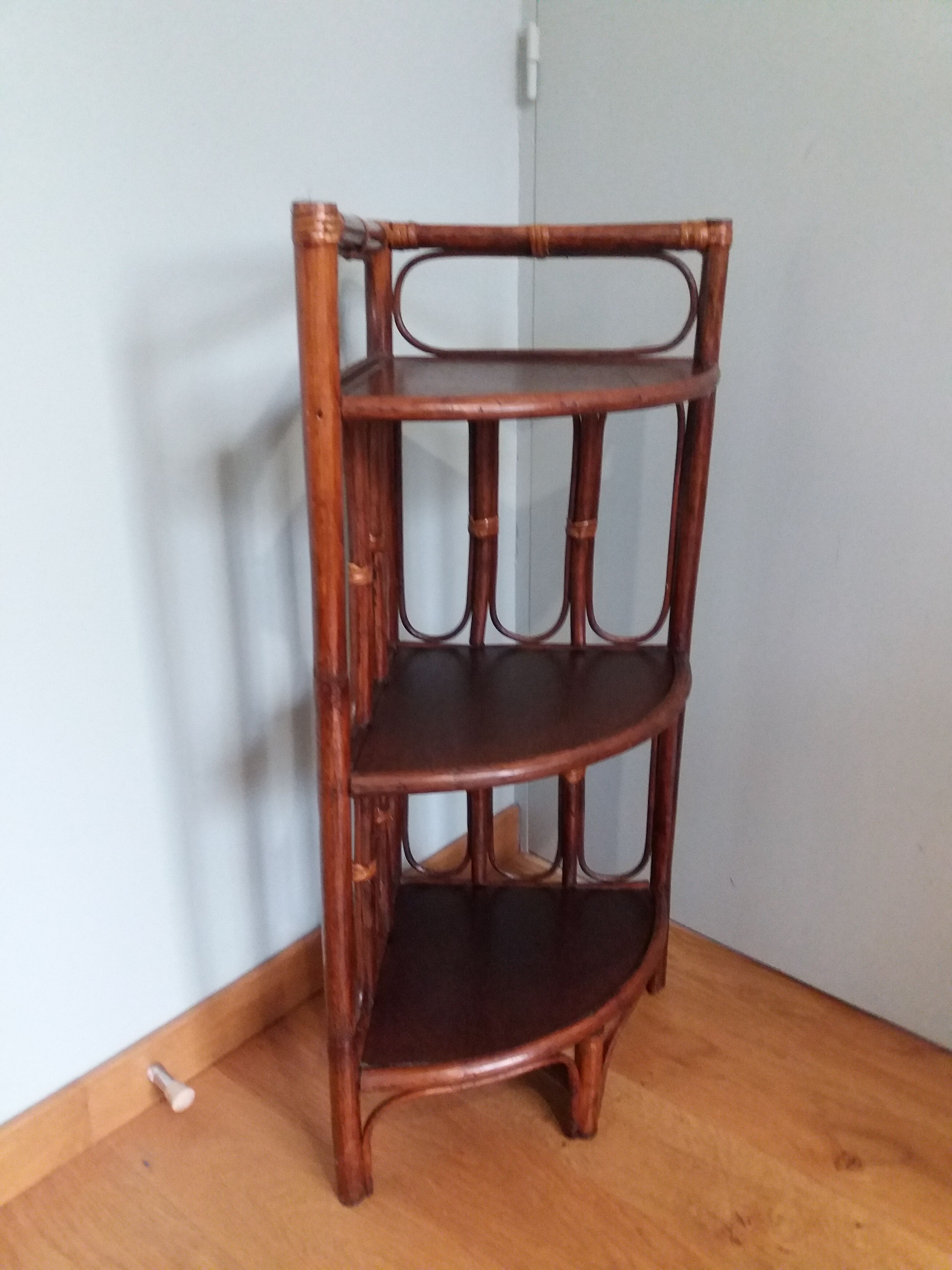 Wicker rattan corner shelf neck